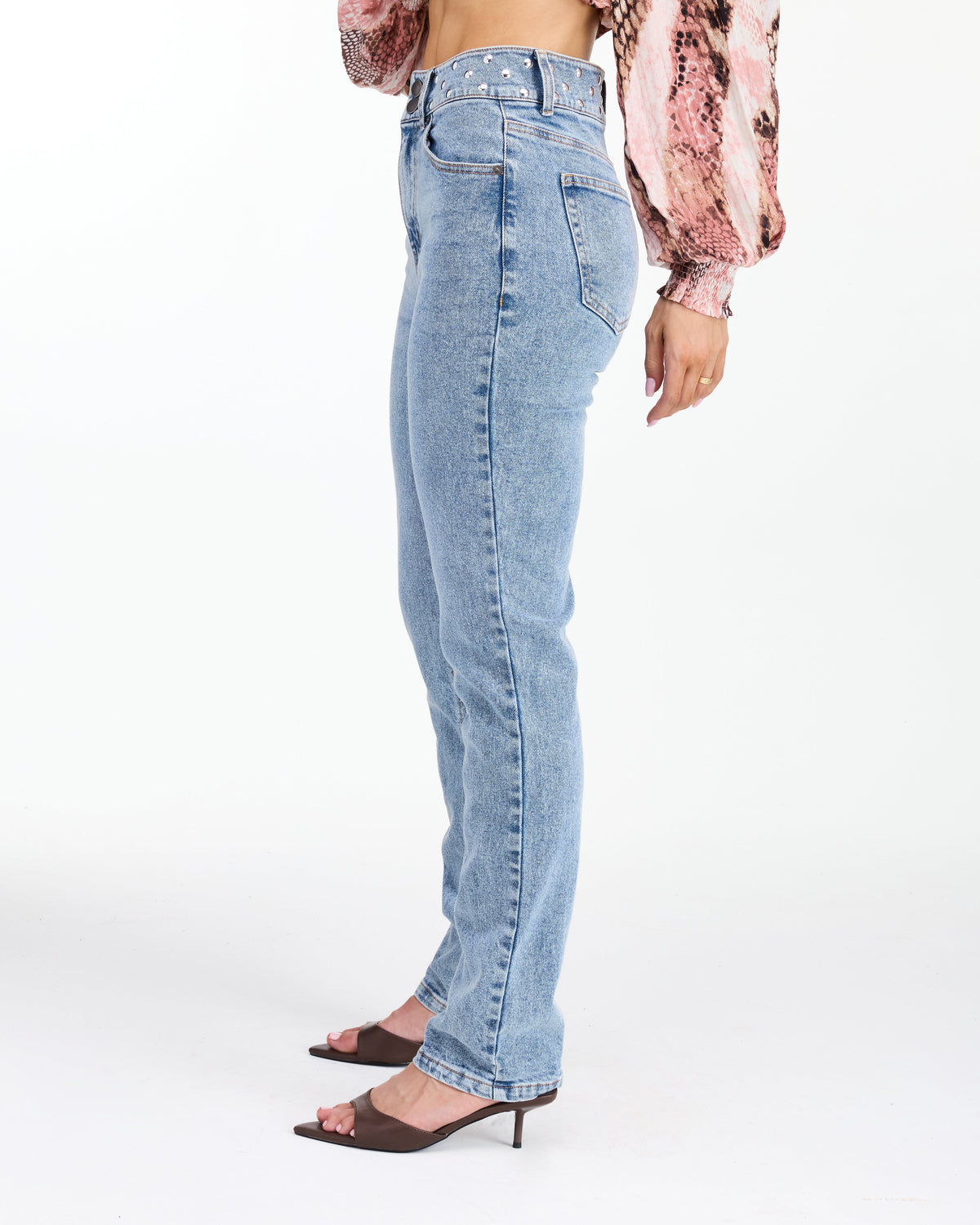 Briar High Rise Straight Leg - Medium Wash