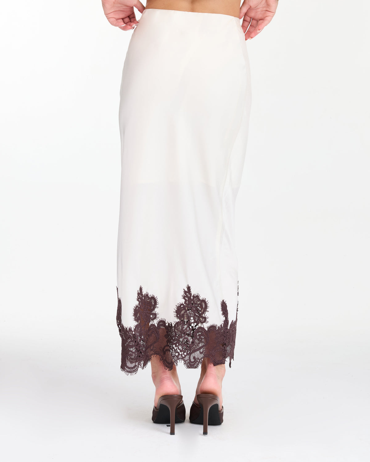 Ivy Embroidered Maxi Skirt - Egret