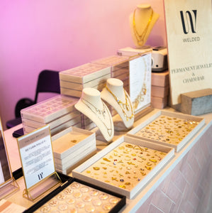 Wedled Jewelry Popup in Kittenish Nashville