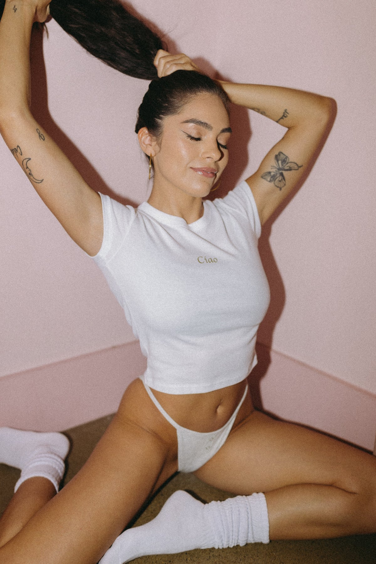 CIAO WHITE CROP TEE
