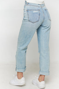 DISTRESSED DENIM JEANS