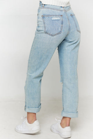 DISTRESSED DENIM JEANS