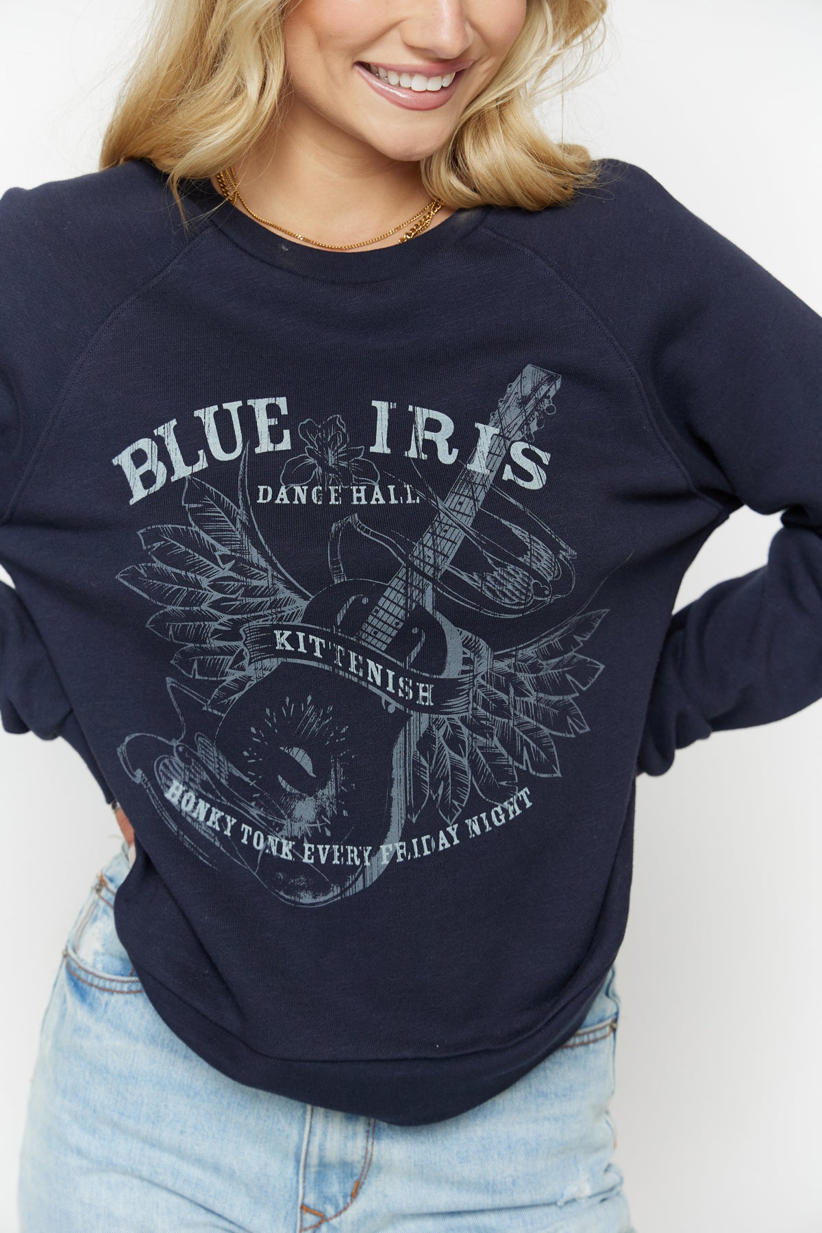 BLUE IRIS GRAPHIC SWEATSHIRT