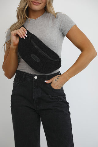 KITTENISH BLACK SHERPA FANNY PACK