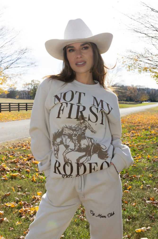 Jessie poses in new Slyfox Threads collab.