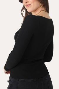 STEPPING OUT BLACK LONG SLEEVE TOP