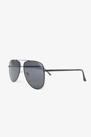 The JJD Classic Aviator black sunglasses.