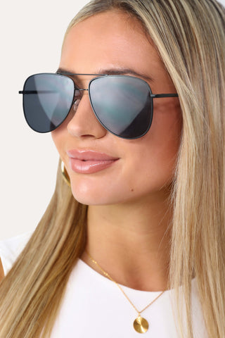 Model wearing the JJD Classic Aviator black sunglasses.