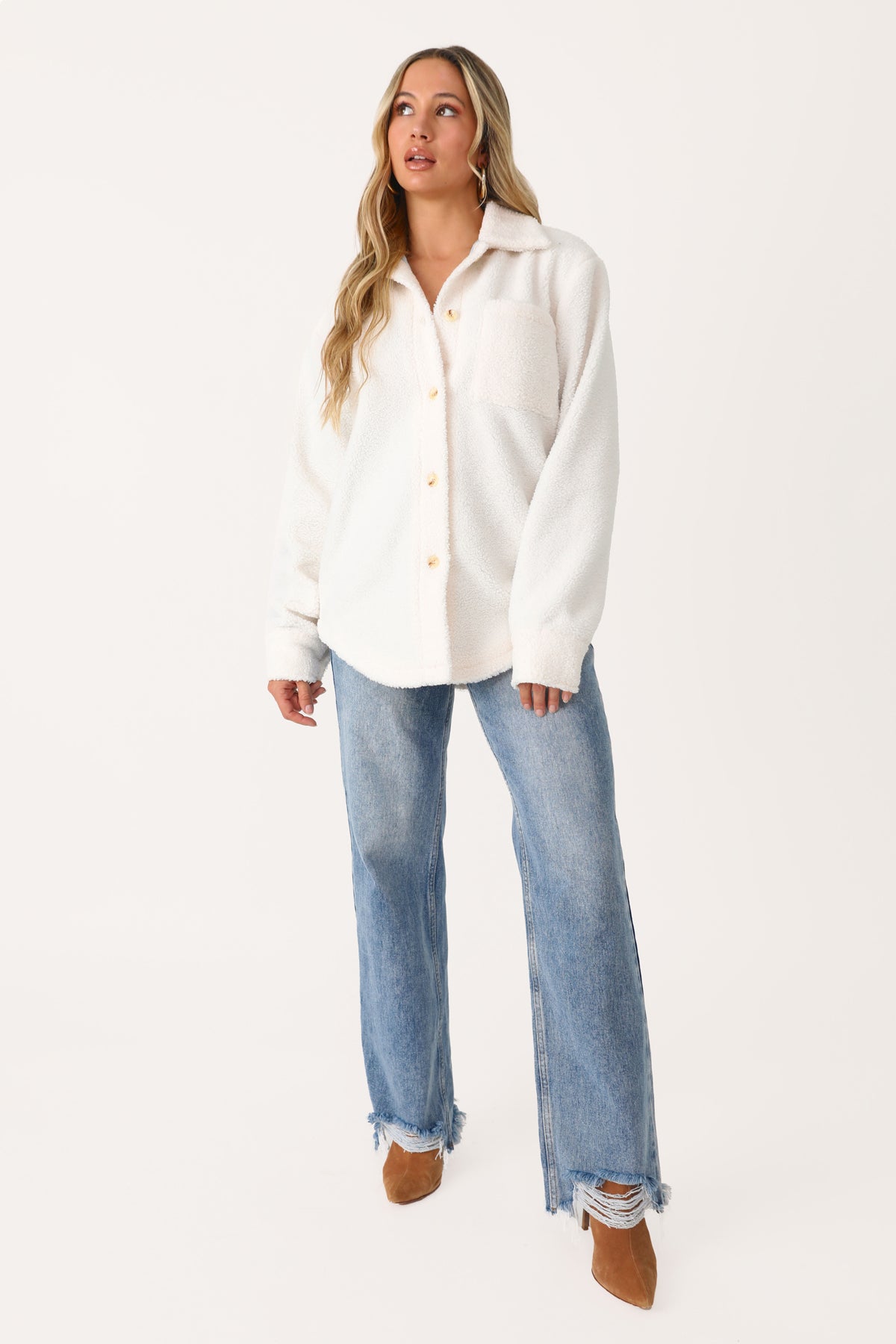 Model wearing the Comfy and Cream Sherpa Shacket
